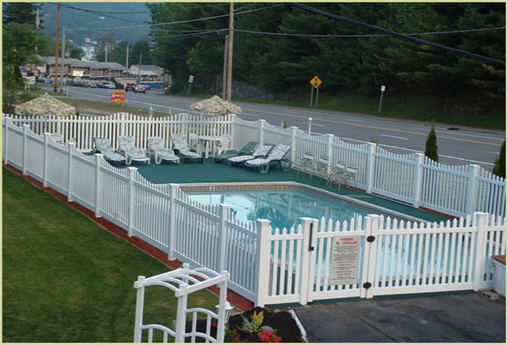 Seven Dwarfs Cabins - White Cabin Lac George Extérieur photo